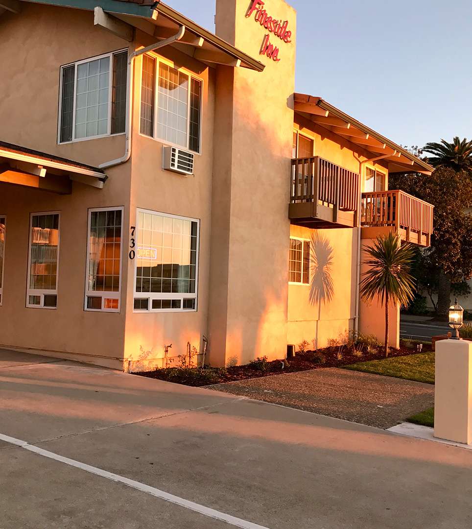 VIEW THE PHOTO GALLERY OF OUR MORRO BAY HOTEL